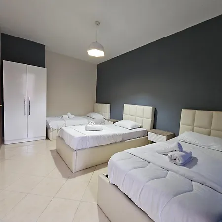 Xclusive Skanderbeg Square Apartment